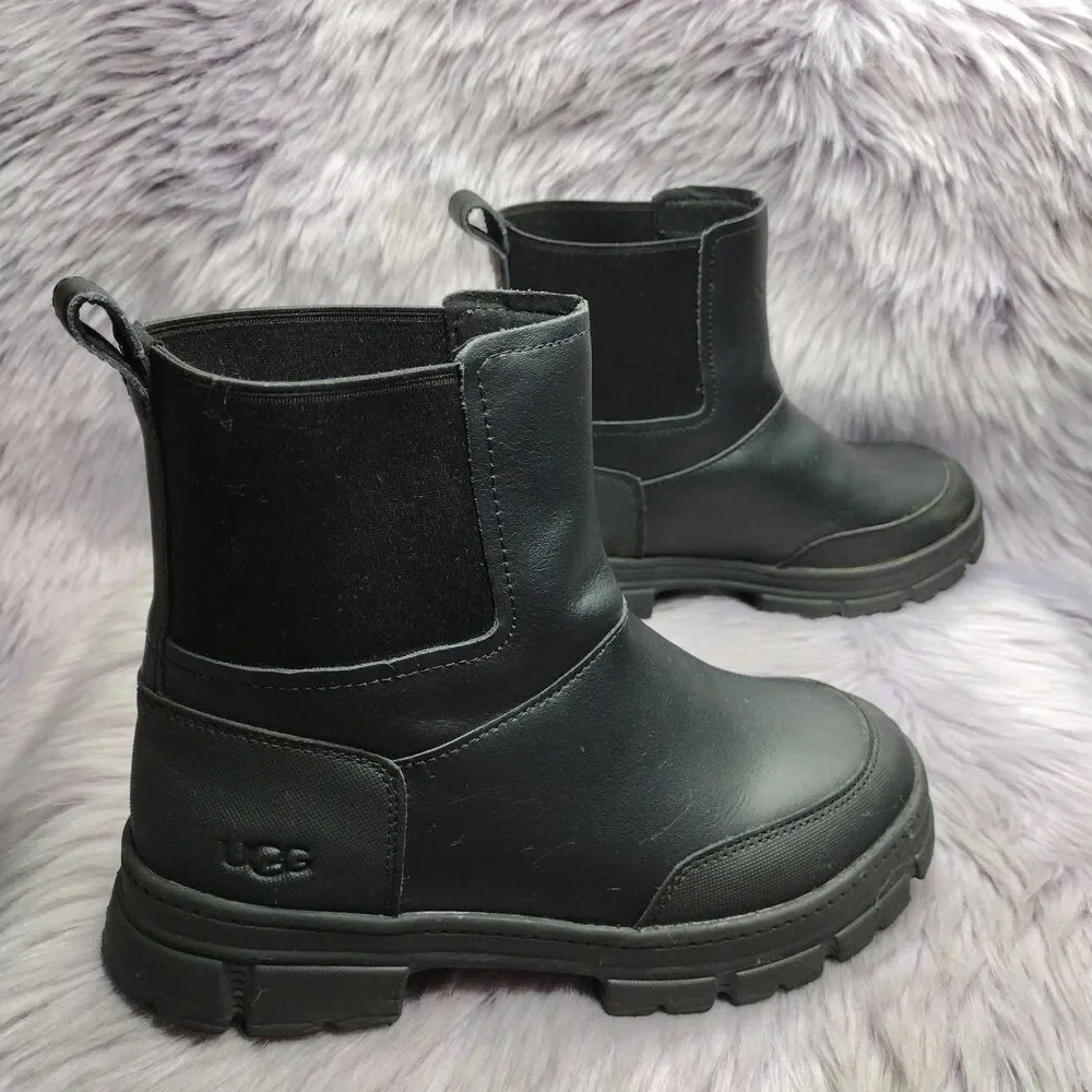 UGG Ashton Weatherized Chelsea Ankle Boot Waterproof 1174587K Black Kids 4